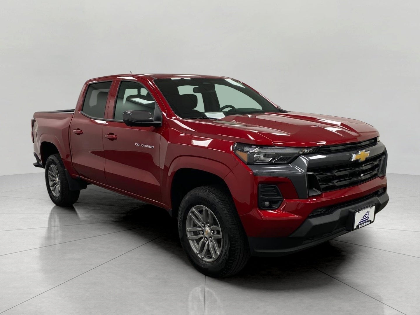 2026 Chevrolet Colorado 4WD Crew Cab LT in Radiant Red Tintcoat — front three-quarter view