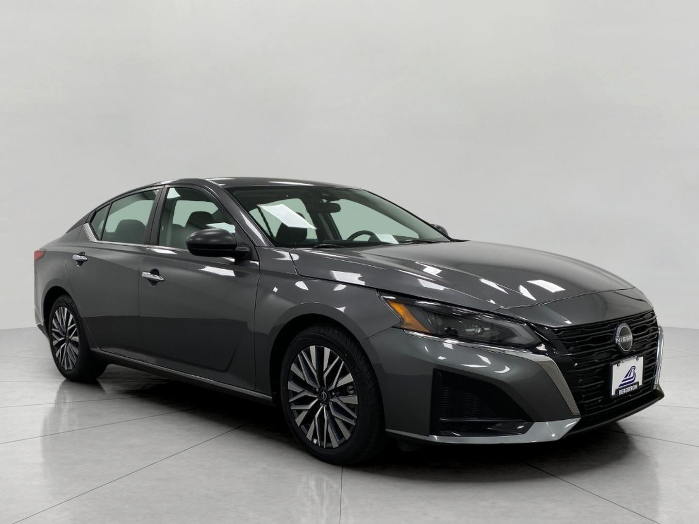 2025 Nissan Altima SV FWD in Gun Metallic — front three-quarter view